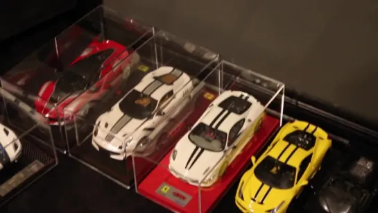 1:18 Scale Model Car Collection.