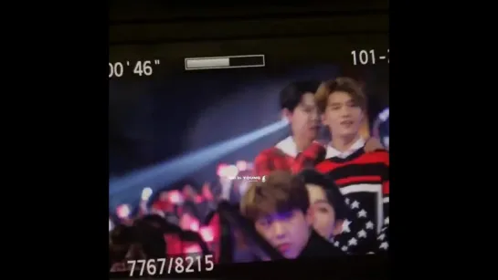 [fancam] 171201 Taeil & Doyoung (NCT) Reaction to Super Junior @ MAMA 2017