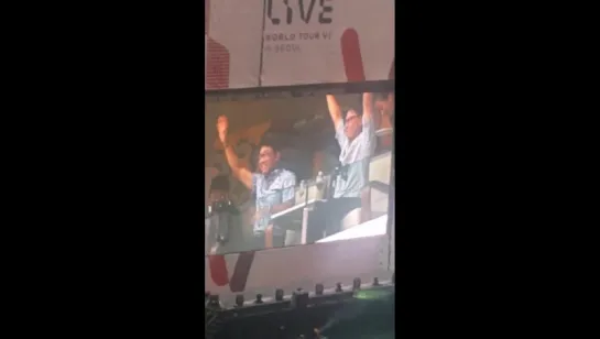 [fancam] 170708 Lee Sooman & Yoon Jongshin reaction to Mark @ SMTOWN in Seoul