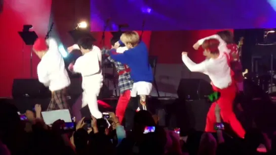 [fancam] 170429 NCT 127 - Fire Truck @ Korea Times Music Festival in LA