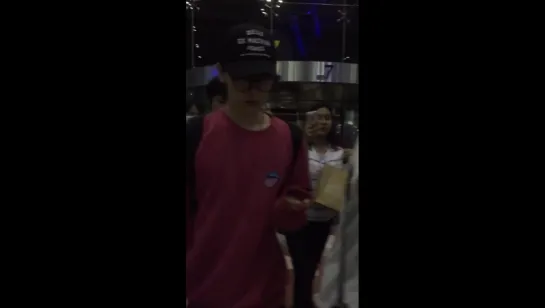 [fancam] 160803 airport Suvarnabhumi (Bangkok ) Ten NCT_U