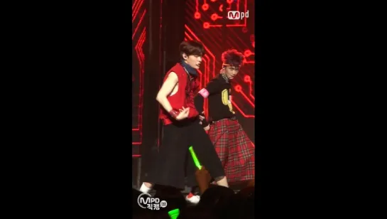 160721   NCT127 - Fire Truck YUTA Fancam [MPD직캠]