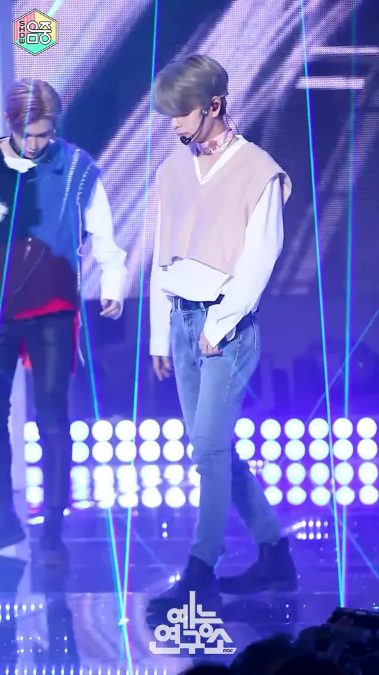 [191221] Stray Kids - Levanter (Seungmin FanCam) » Show! Music core