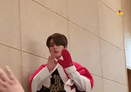 [191221] Stray Kids » Lee Know » Hapjeong Fansign