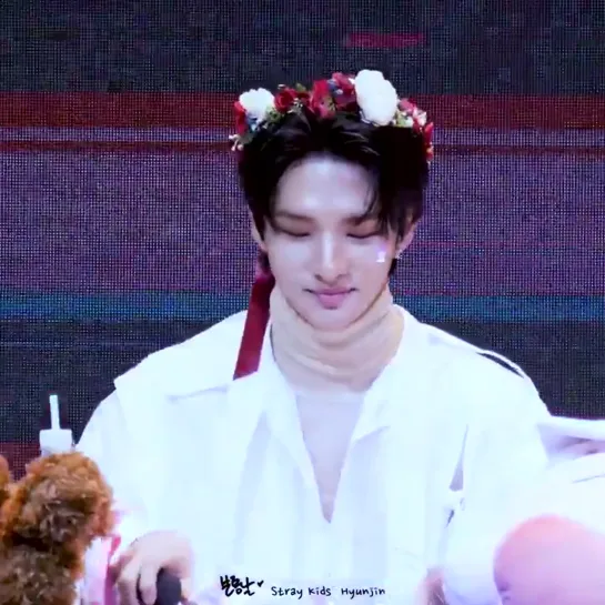 [191215] Stray Kids » Hyunjin » IFC Mall Fansign