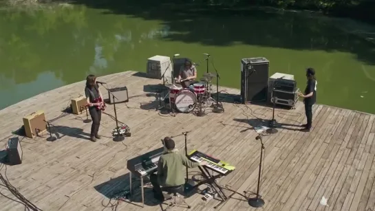 Courtney Barnett - Sunday Roast (Live from Piedmon)