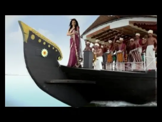 kajal aggarwal promo ad for karikkineth silk villagio