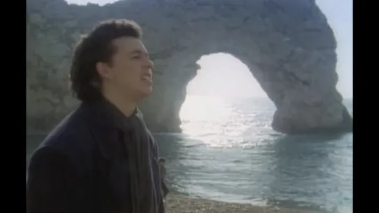 Tears For Fears - Shout