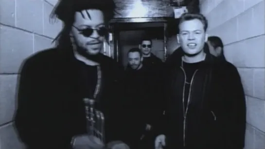 UB40 - (I Cant Help) Falling In Love With You (1993)