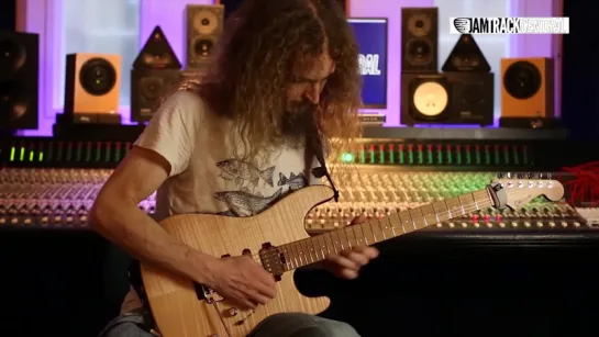 Guthrie Govan - Twenty Odd Time Licks - Lick 18