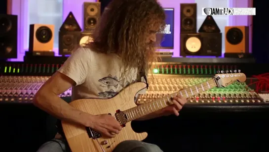 Guthrie Govan - Twenty Odd Time Licks - Lick 15