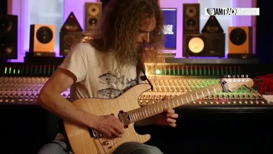 Guthrie Govan - Twenty Odd Time Licks - Lick 16