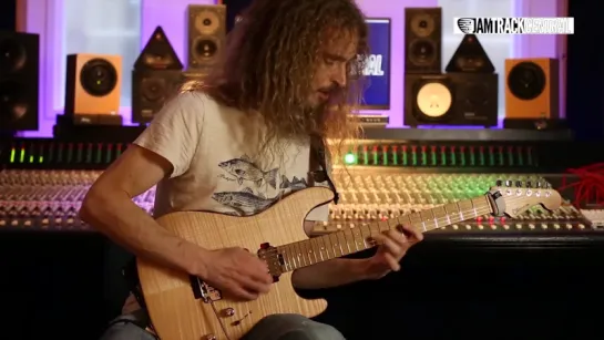 Guthrie Govan - Twenty Odd Time Licks - Lick 13