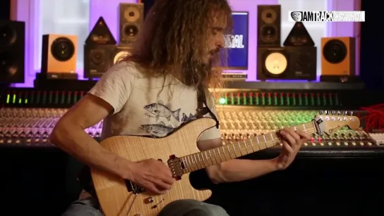 Guthrie Govan - Twenty Odd Time Licks - Lick 10