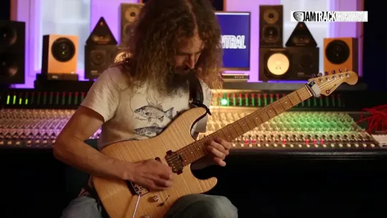 Guthrie Govan - Twenty Odd Time Licks - Lick 7