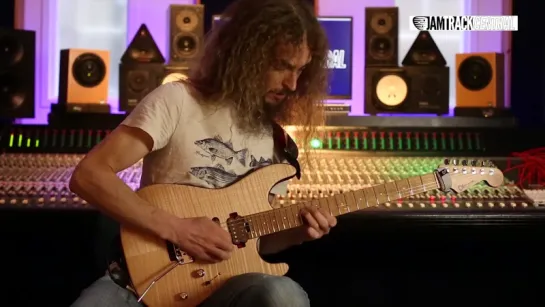 Guthrie Govan - Twenty Odd Time Licks - Lick 3