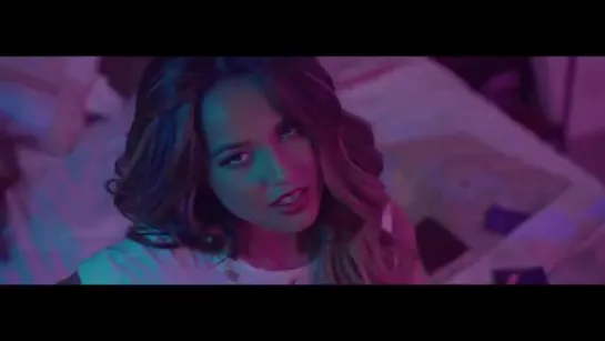 Becky G - Sola (Official Music Video)