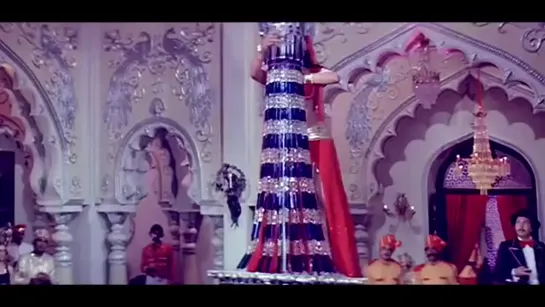 2yxa_ru_Mara_Thumka_-_Song_Kranti_1981_HD_720p_wOQ8nMYlU3w.mp4