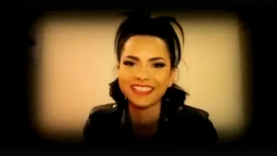 INNA | Radio Fun (Париж, Франция 16.12.2010)