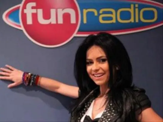 INNA | Radio Fun (Париж, Франция 22.09.2010 )