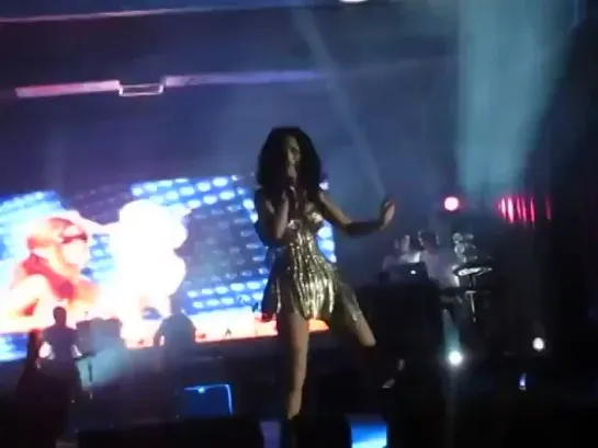 INNA | Calle 2 (Гвадалахара, Мексика 23.03.2012)