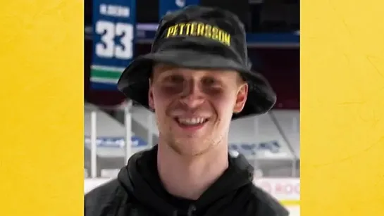 Elias Pettersson #PlayerDesignSeries Collection