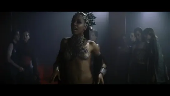 ⊹⊱⋛⋋♡ Aaliyah ♡⋌⋚⊰⊹ Queen of the Damned (Fav Scene 1 of 2)