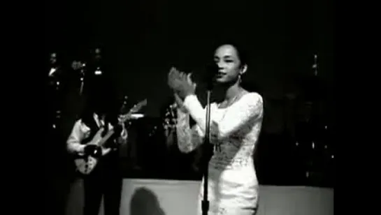 Sade - Nothing Can Come Between Us