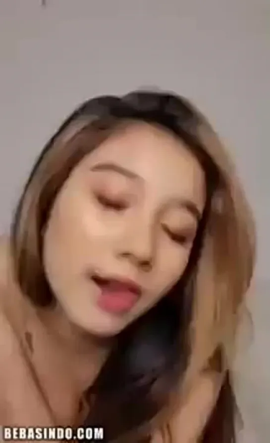 Video Bokep Indo Abg Cantik Colmek Nikmat Banget - DOOD.FAN-Indo Abg Cantik.mp4