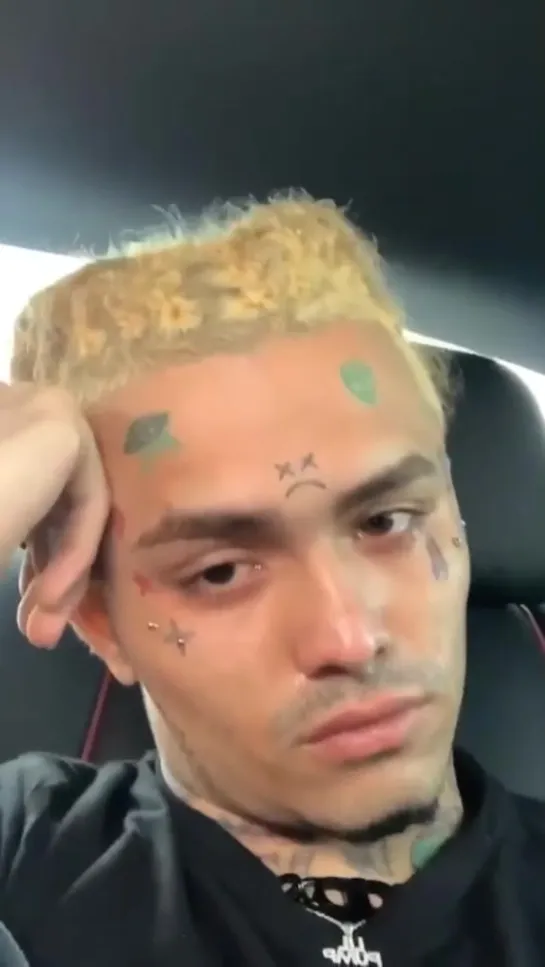 Lil Pump crying