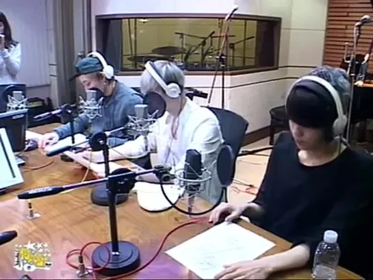 [26.02.14] B.A.P "1004" switching parts cut - MBC Younha's Starry Night Radio