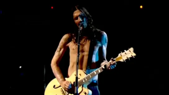 Red Hot Chili Peppers - Californication (Live At Slane Castle, Ireland 2003)