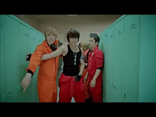 TEEN TOP - Miss Right (Locker Room One Take ver.)