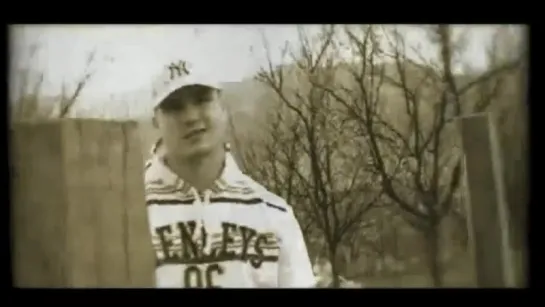 MC Stojan - Bicuj me (2007)