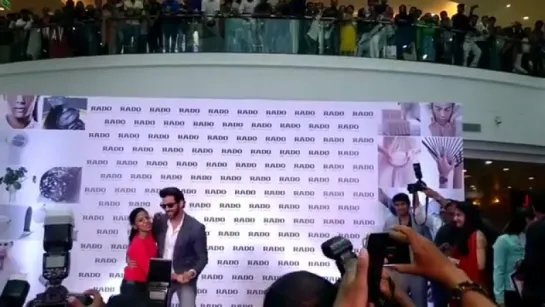 Hrithik Roshan dancing for Kochi