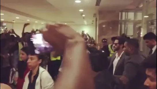 Crowd going wild after #hrithikroshan was jus infront of the eyes !!!