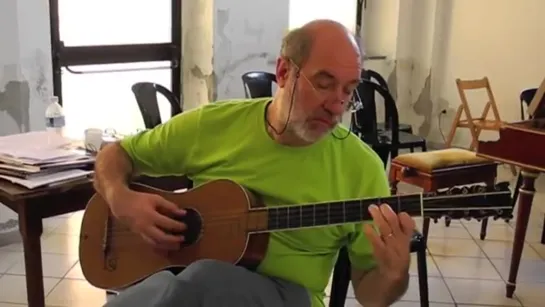 Ugo Nastruci . improvising on The Sabionari Stradivari Guitar