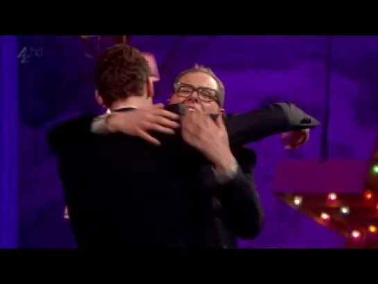 Tom Hiddleston dancing on Chatty Man [HD]