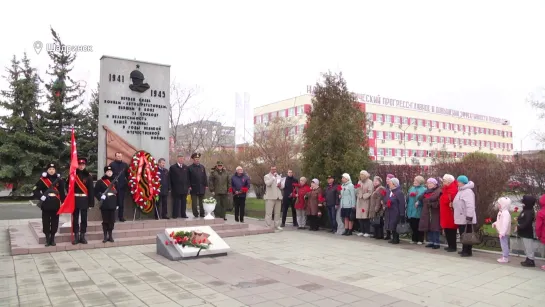 В Шадринске прошел митинг памяти воинов-автоагрегатовцев (2022-05-06)