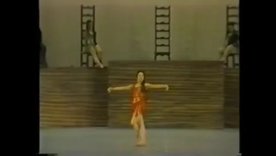 Alicia Alonso Carmen. Entree y Habanera.