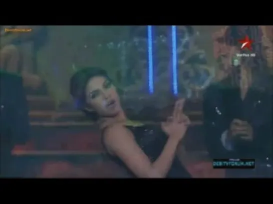 Priyanka Chopra performance at Big Star Young Entertainer Awards 2012