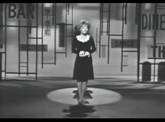 Petula Clark - Downtown