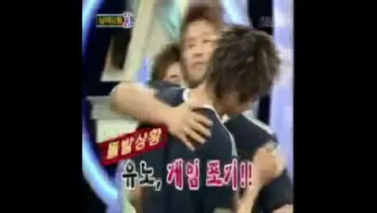 Kim Jong Kook and Yunho BROMANCE!