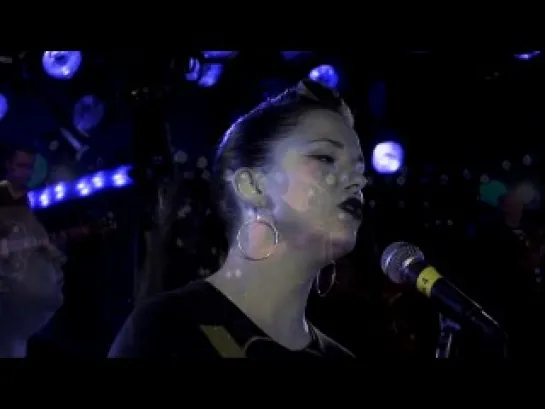 Imelda May - Falling In Love With You Again (live)