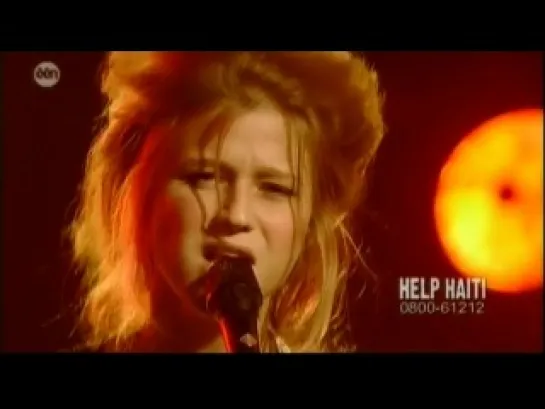 Selah Sue & Ronny Mosuse - Ain't No Sunshine (live on Haiti Benefit Show)