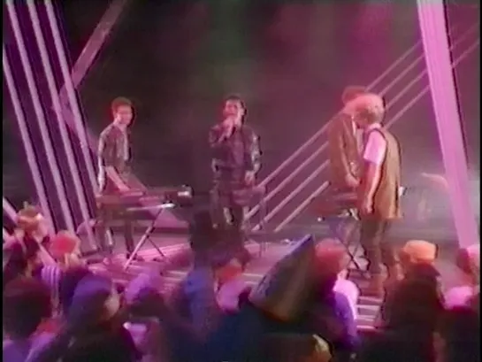 Depeche Mode - The Meaning Of Love (Top Of The Pops, BBC, UK, May 06, 1982)