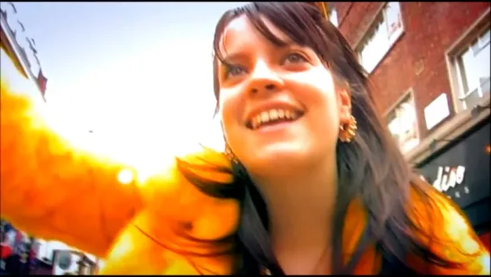 Lily Allen - 2006 - LDN (first version)