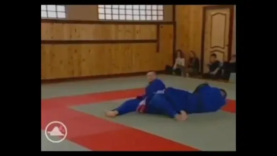 Ju Jitsu.Семинар А.Д.Арабаджиева по Кёдзицу Дзиссэн Будо.Фрагмент -1.