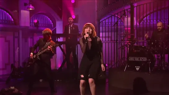 Carly Rae Jepsen - I Really Like You (Live On SNL)