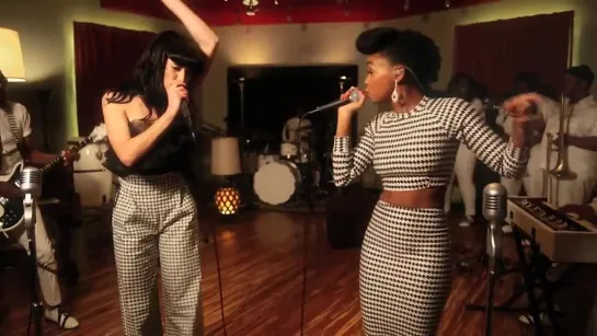 Janelle Monae & Kimbra - Present The Golden Electric Tour - 2014